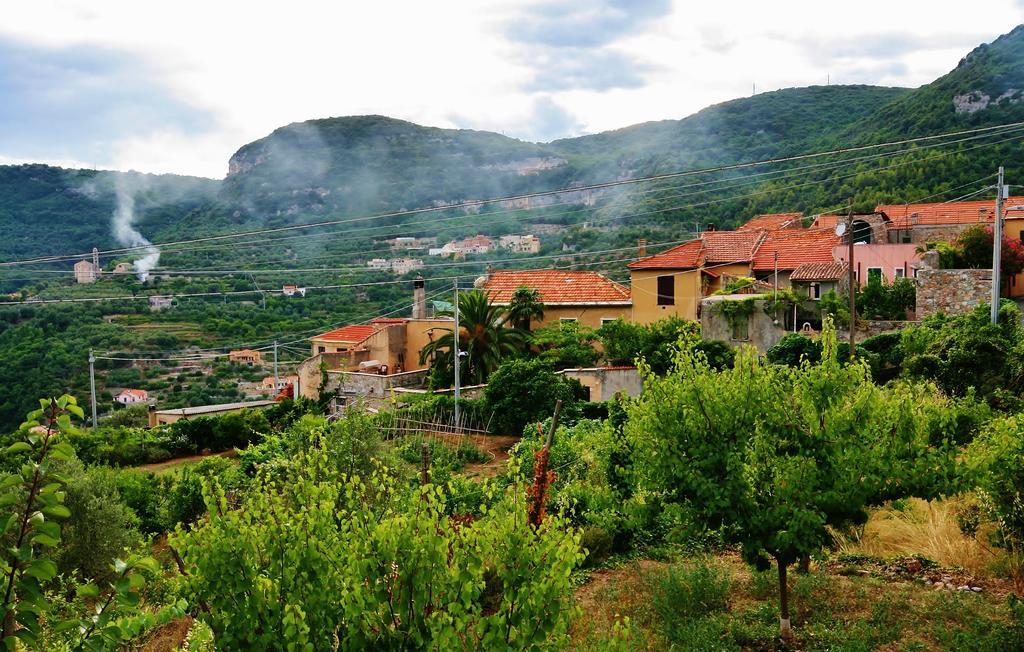פינאלה ליגורה Agriturismo Barilaro מראה חיצוני תמונה